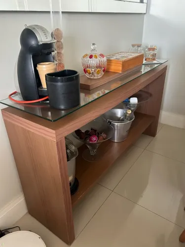 Aparador Buffet Madeira e Vidro