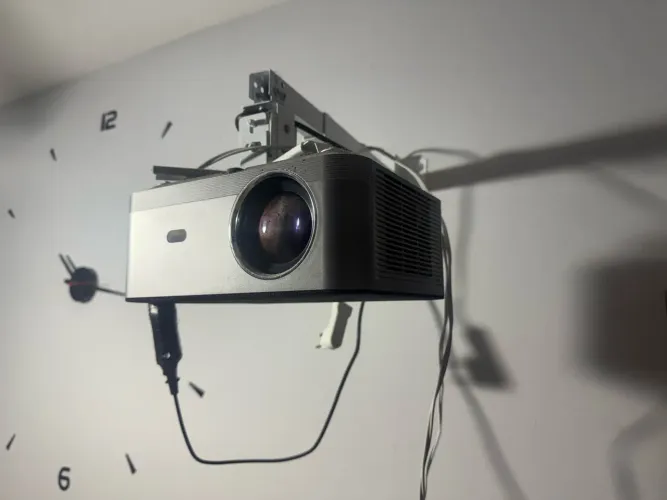 Projetor semi novo!
