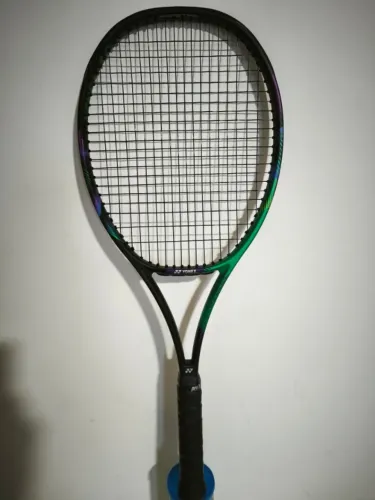Raquete de Tênis Yonex VCore Pro 97D