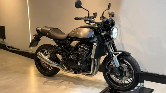KAWASAKI Z 900 RS