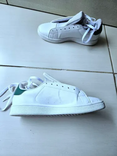 Tênis Adidas Branco