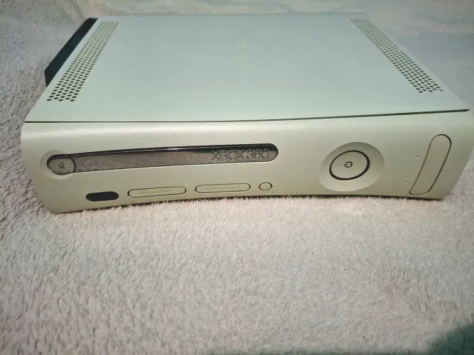 XBOX 360 FAT BRANCO DESBLOQUEADO RGH HD 64GB