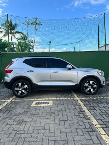 Volvo XC40 T-4 2.0 190cv FWD 2019