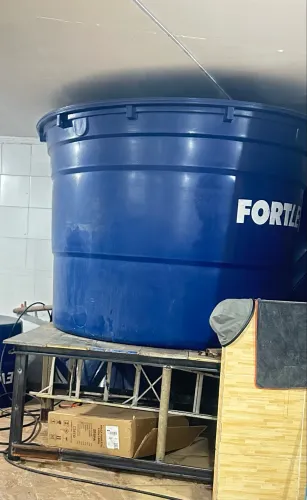 caixa d?água de 5.000 litros