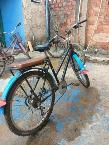 Bicicleta Aro 26 Quadro Baixo - R$ 300