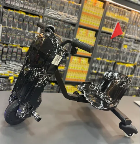 TRICICLO ELÉTRICO MUSICAL COM 3 VELOCIDADE?