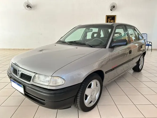 Chevrolet Astra GLS 2.0 MPFI 1995
