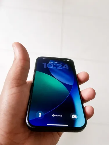iPhone 15 Pro 128GB ? Titânio Preto