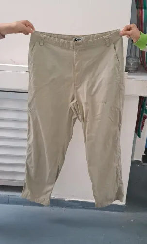 Calça Mr Kitsch de sarja tam 36/38 corte tradicional