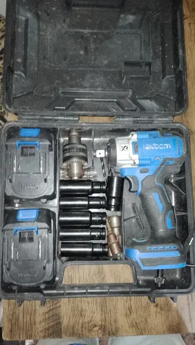 Parafusadeira/Furadeira Sem Fio Exbom E-X Boom Recarregável com Bateria e Maleta