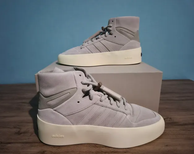 Tênis Adidas Fear of God Athletics 86 Hi Sesame (bege/marrom) tamanho 44