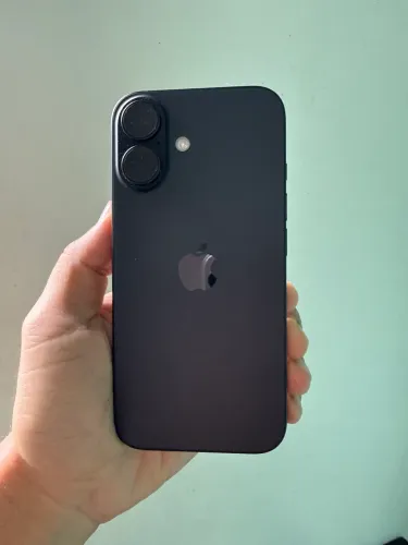 iPhone 16 256Gb preto 97% oportunidade