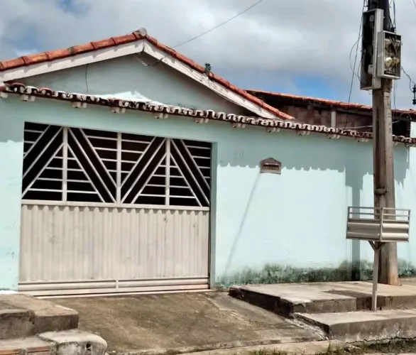 Vende-se está cada no jurunas 