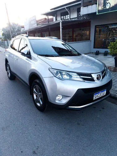 Toyota RAV4 2.0 4X4 16V Aut. 2015