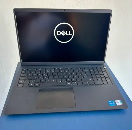 Notebook Dell /i5 11 geração / 8GB ddr4 / SSD nvme 512GB