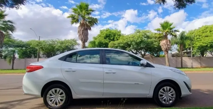 Toyota Yaris XL Live Sedan 1.5 Flex 16V 4P AUT 2021