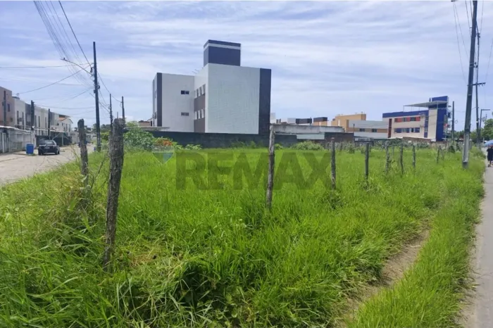 VENDA: TERRENO 815M2 no Gramame: Área Unificada com 3 Lotes AV PERIMETRAL SUL