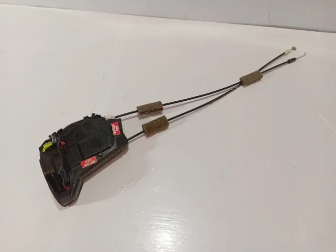Tranca Fechadura Porta traseira esquerda Honda HRV 2021