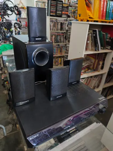 Dvd Home Theatre Sony DAV TZ200