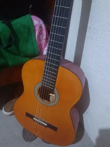 Violão Giannini / Aceito ofertas