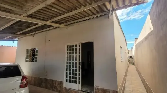 CASA A VENDA NO GUAMÁ {NA}