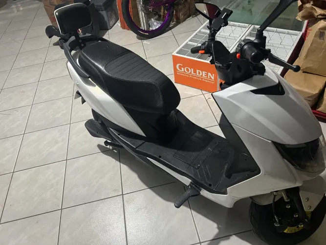 Scooter elétrica nxt ( Fab nacional) novinha e ele te estado pouco uso