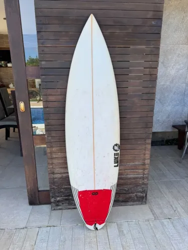 Prancha de surf tamanho 5.1 27L 600,00