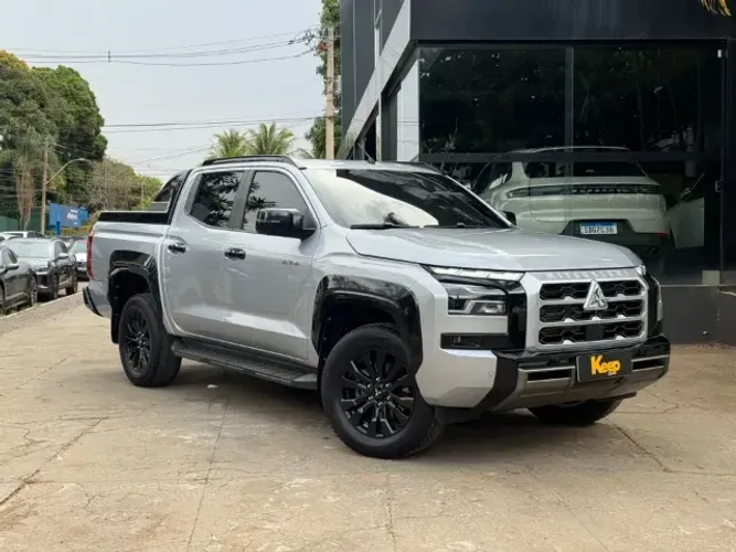 Mitsubishi TRITON Katana 2.4 CD 4X4 TB Diesel Aut. 2026