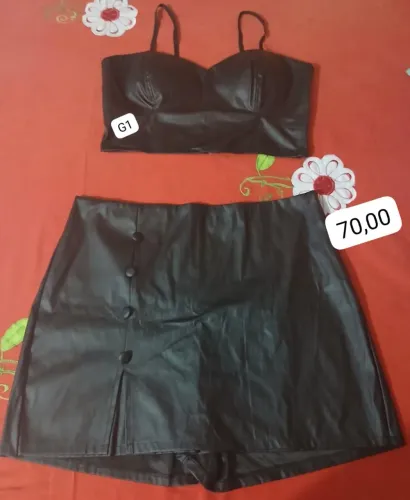 Conjuntos plus size couro sintético