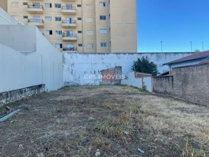Terreno com 315 m² à venda no bairro Centro em Indaiatuba/SP.