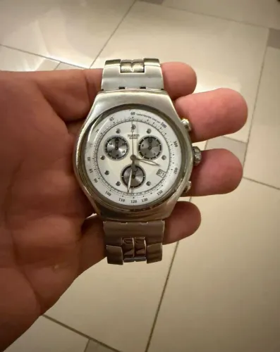 SWATCH PRATA CARA BRANCA