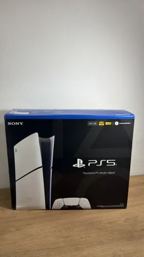 VENDO PLAYSTATION 5 SLIM DIGITAL 825GB NOVO LACRADO