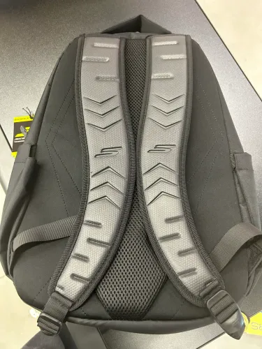 Mochila skechers reforçada