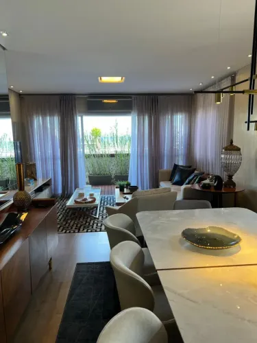 Duplex para venda com 250 metros quadrados com 4 quartos em Vila Nova Socorro - Mogi das C