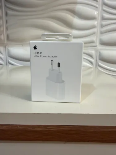 CARREGADOR APPLE USB-C 20W - ORIGINAL ?