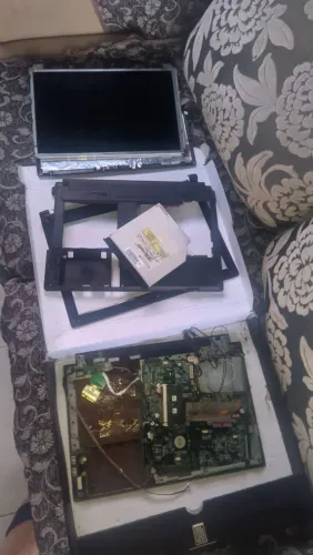 Sucata de Notebook CCE Antigo 
