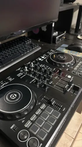 CONTROLADORA DDJ 400