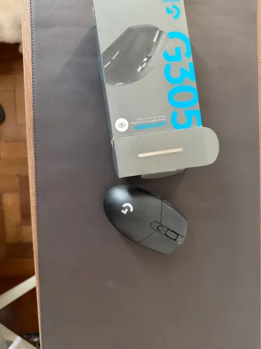 Mouse g305 lighspeed sem fio + mousepad masterpad de couro ecológico M