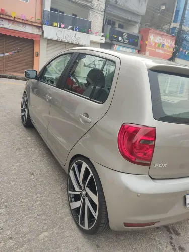 Volkswagen Fox 1.0 MI Total Flex 8V 5P 2013