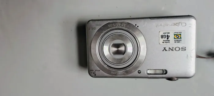 Câmera Digital W710 - Usado bom