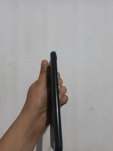 VENDO IPHONE XR 64G