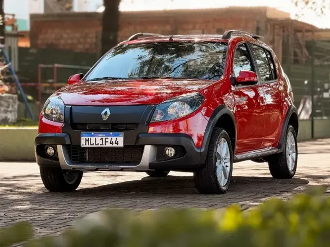 Renault Sandero Stepway Hi-power 1.6 8V 5P 2014