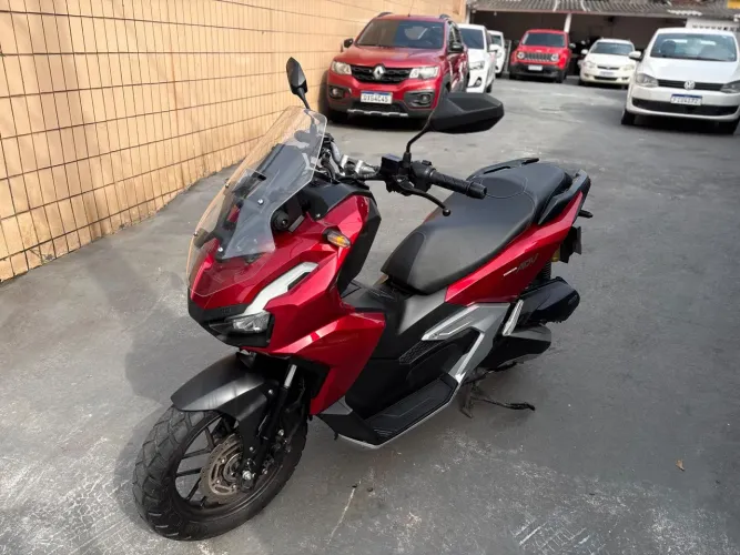 HONDA ADV 160 2025 5.080 KM