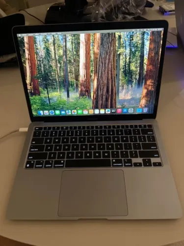 MacBook Air M1 8GB 256GB