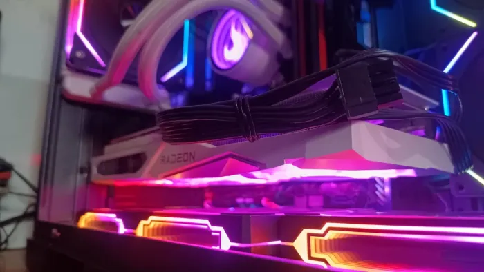 Rx 7600 asrock steel legends white 