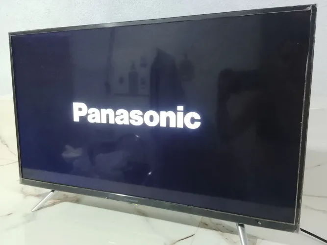 Smart tv Panasonic 32 polegadas,em perfeito estado!!!