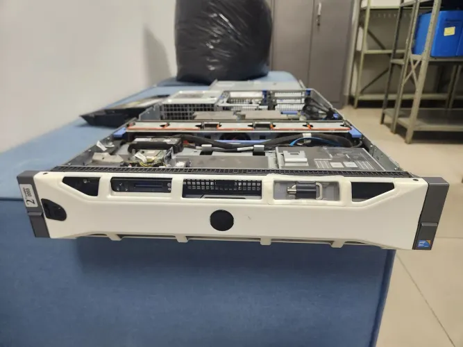 Servidor Rack Dell R710