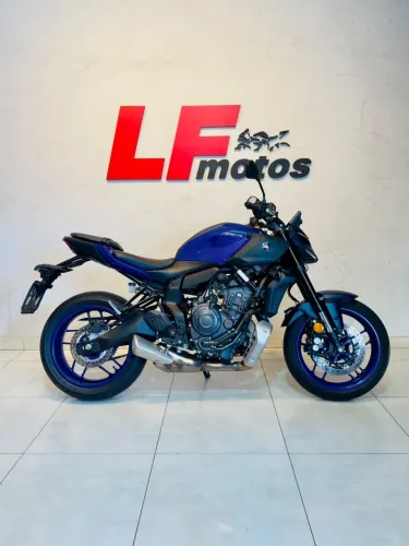 YAMAHA MT-07 CONNECTED ABS AZUL 2026