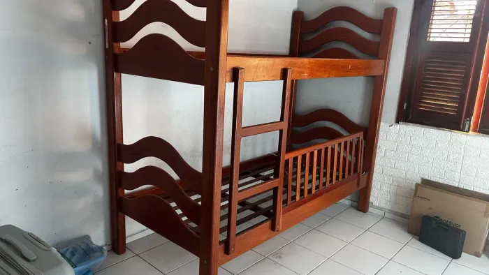Vende-se treliche