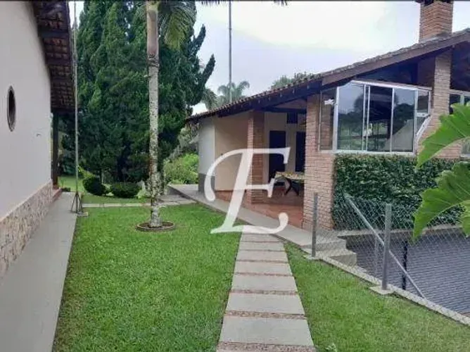 Chácara com 3 quartos à venda, 3200 m² por R$ 2.550.000 - Condomínio Veleiros de Ibiúna - 